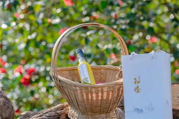 云南旅游,云南旅行社,云南團建公司,云南策劃公司,云南會議執行,騰沖旅行,騰沖旅行社,騰沖團建公司,騰沖策劃公司,騰沖會議執行：騰沖--這份伴手禮攻略請收好！